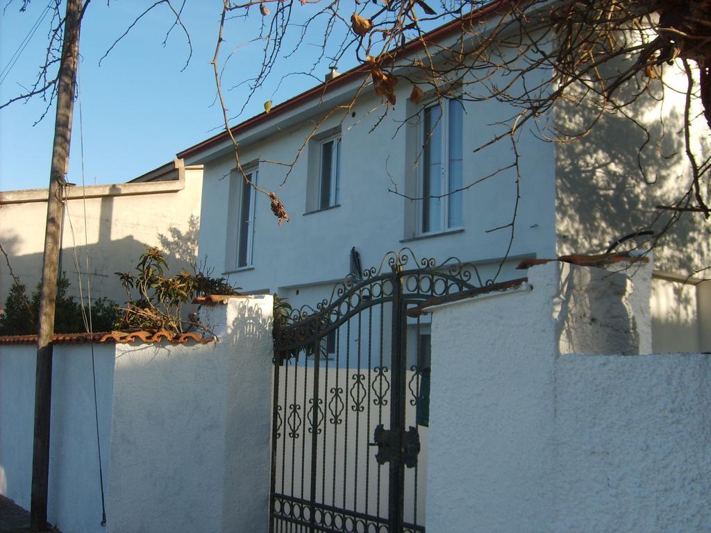 Bed and Breakfast Il Giardino Di Emilio Marrùbiu Exterior foto