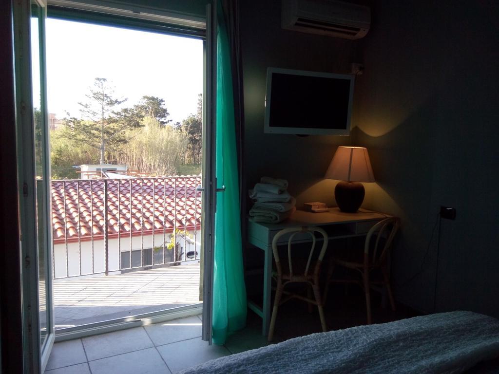 Bed and Breakfast Il Giardino Di Emilio Marrùbiu Exterior foto